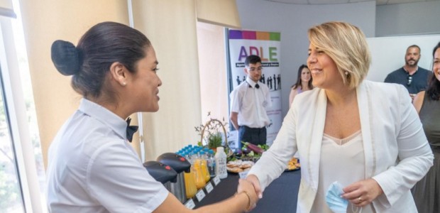 Siete personas al día encuentran un empleo en el último año en Cartagena