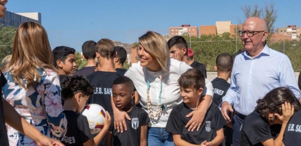 Las obras del Plan Césped avanzan en los tres primeros campos de fútbol municipales