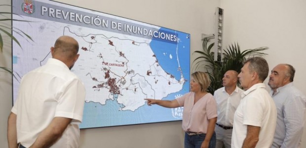 El Ayuntamiento limpia 1.000 kilómetros de red de alcantarillado y pluviales de Cartagena ante posibles lluvias torrenciales