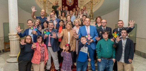 El colegio Azorín de Cartagena y Alsa, entre los galardonados en los Premios Amigo Solidario de Asido