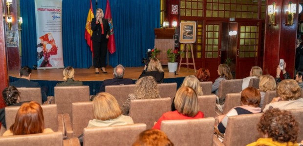 Cerca de 300 mujeres participan en la jornada "Yo quiero yo vuelo" de la Federación de Mujeres Mediterráneo