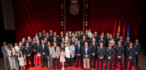 Toman posesión 27 nuevos bomberos en Cartagena, que incorporan a su primera mujer