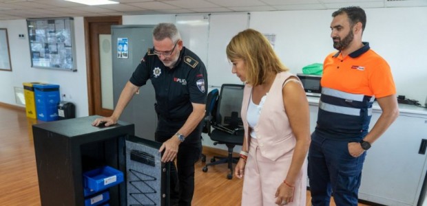 El Ayuntamiento de Cartagena da seguridad y tranquilidad a 50 mayores que viven solos con la custodia gratuita de llaves