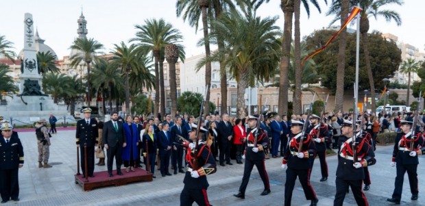 Cartagena recuerda a los héroes de Cavite y Santiago de Cuba en el centenario del monumento