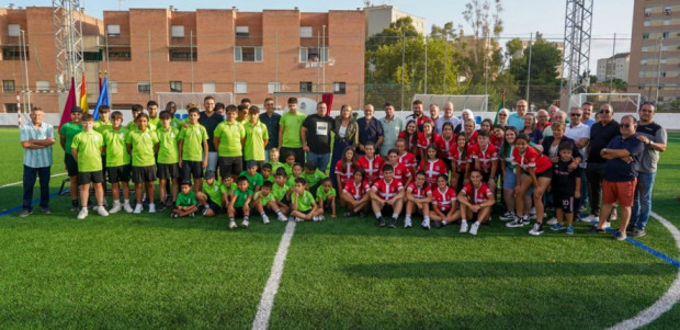 La Esperanza estrena un renovado campo de fútbol 7