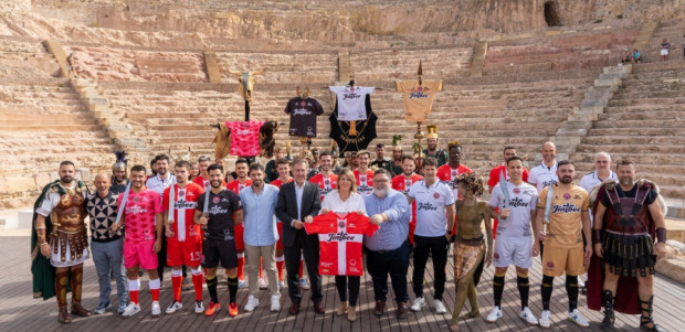 El Jimbee presenta las equipaciones para la temporada que debutará en Europa